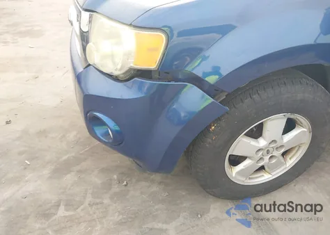 2008 Ford Escape Xlt from USA, damaged, VIN 1FMCU93198KA45833